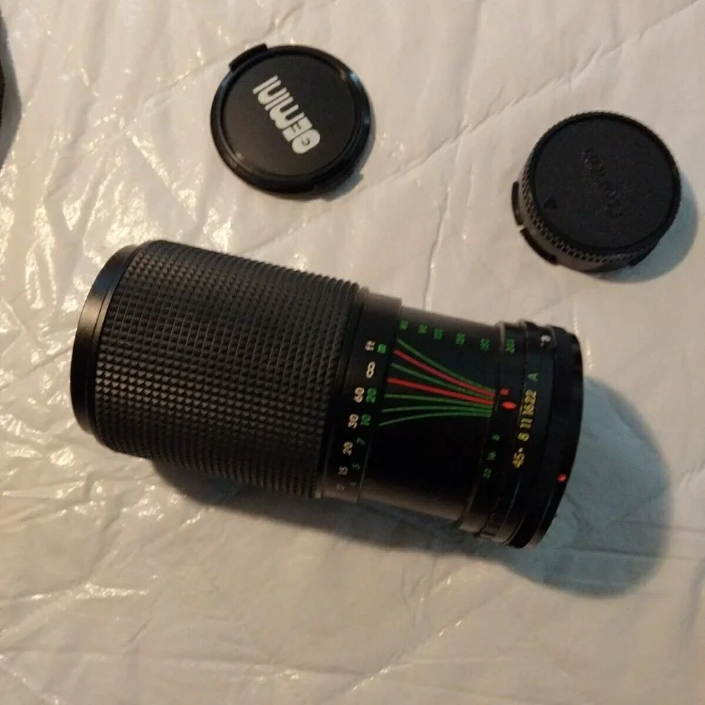 Vintage Gemini MC Auto Zoom/c-macro 1:4.5 f=80-205mm Camera Lens With Caps